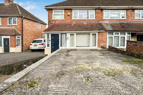 3 bedroom end of terrace house for sale, Thirlmere Avenue, Tilehurst, Reading, RG30