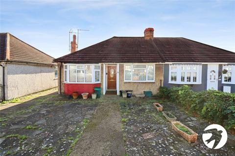 2 bedroom bungalow for sale, Abbotts Walk, Bexleyheath, Kent, DA7