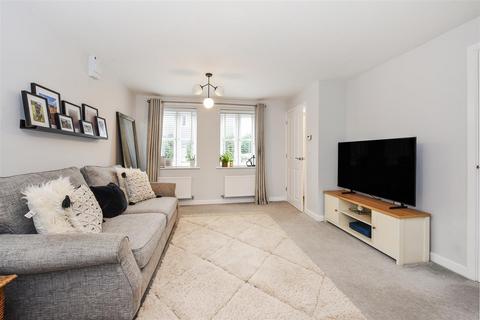 3 bedroom house for sale, Heathcote Road, Picket Piece, Andover