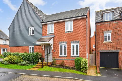 3 bedroom house for sale, Heathcote Road, Picket Piece, Andover