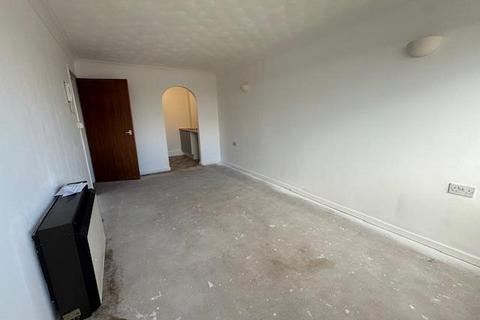 1 bedroom flat for sale, Claremount Road, Wirral CH45