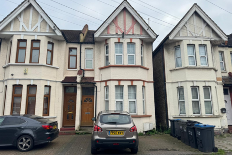 1 bedroom maisonette to rent, Thornton Heath CR7