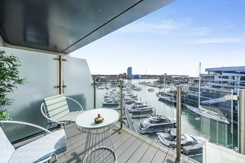 2 bedroom flat for sale, Maritime Walk, Ocean Village, Southampton, Hampshire, SO14