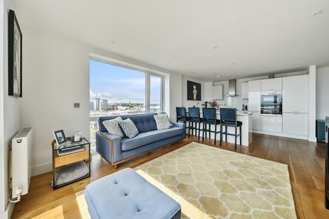 2 bedroom flat for sale, Maritime Walk, Ocean Village, Southampton, SO14