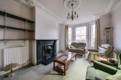 53 Highfield Crescent, Southampton, SO17 1SG