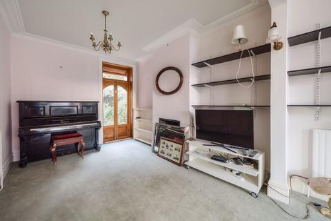 53 Highfield Crescent, Southampton, SO17 1SG