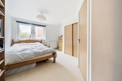 2 bedroom flat for sale, James Weld Close, Banister Park, Southampton, Hampshire, SO15