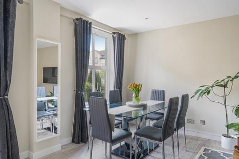 2 bedroom flat for sale, Asturias Way, Ocean Village, Southampton, Hampshire, SO14