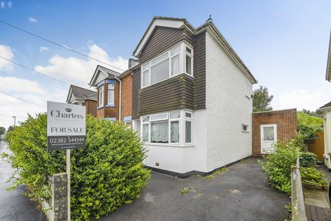 2 bedroom semi-detached house for sale, Manor Farm Road, Bitterne Park, Southampton, Hampshire, SO18