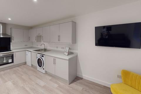 8 bedroom house to rent, Birmingham B29