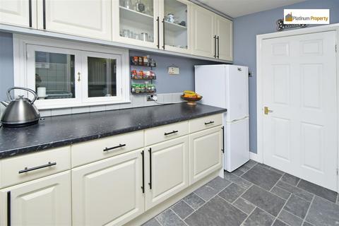 2 Branson Avenue, Stoke-on-trent, ST3 5LA