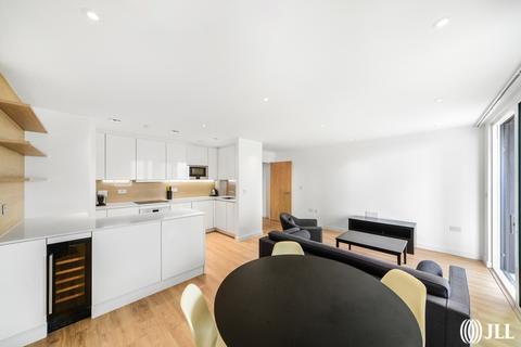 2 bedroom apartment to rent, Devan Grove London N4