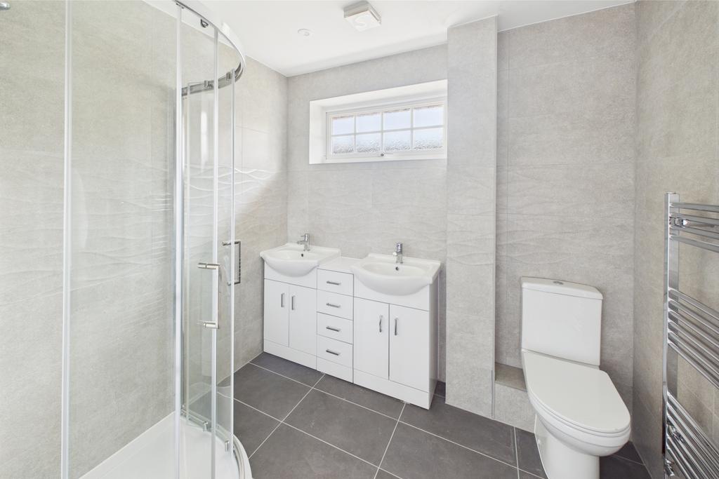 Family Shower Room