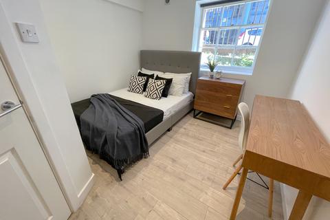 3 bedroom flat to rent, Colquitt Street, L1 4DE,