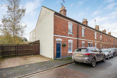 3 bedroom end of terrace house for sale, Queen Street, Cirencester, Gloucestershire, GL7