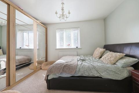 21 Hedgerow Close, Barrow-upon-humber, DN19 7TE