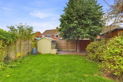 3 bedroom semi-detached house for sale, Martindale Road, Churchdown, Gloucester