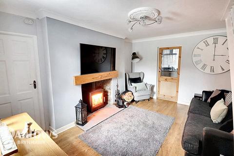 2 bedroom end of terrace house for sale, Rhiw Parc Road, Abertillery