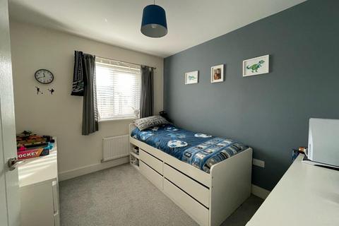 8 Bailey Way, Dursley, GL11 4FF
