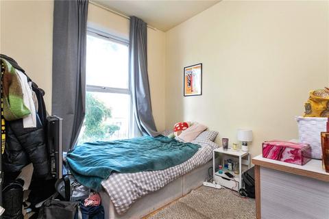 3 bedroom apartment to rent, Wilberforce Road, London, N4