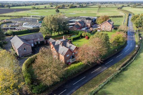 5 bedroom detached house for sale, Black Moss Road, Dunham Massey, Altrincham