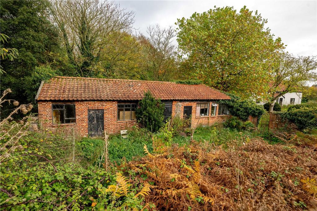 Outbuilding