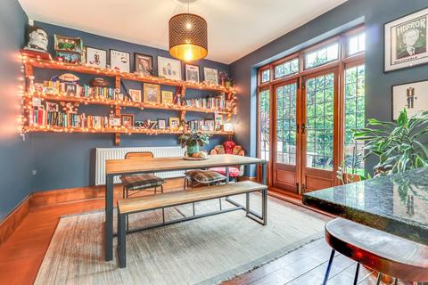 3 bedroom detached house for sale, Parkanaur Avenue, Thorpe Bay SS1