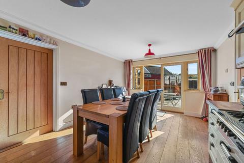 3 bedroom detached house for sale, Warwick Avenue, Woodbridge