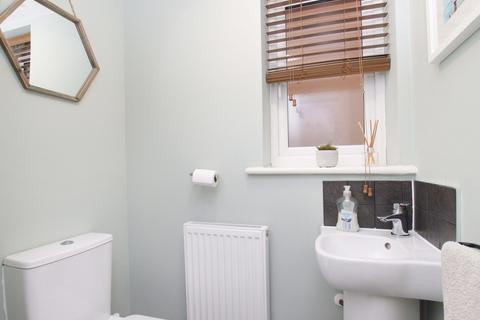 11 Highfields, Tonyrefail, Porth, CF39 8GB