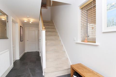 11 Highfields, Tonyrefail, Porth, CF39 8GB