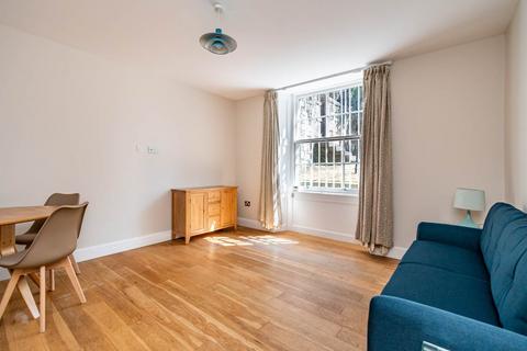 2 bedroom flat to rent, Lauriston Park, Edinburgh,