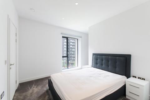 2 bedroom apartment for sale, Globe House, London City Island, E14