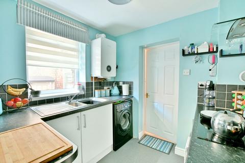 2 bedroom ground floor flat for sale, Ridley Gardens, Swalwell