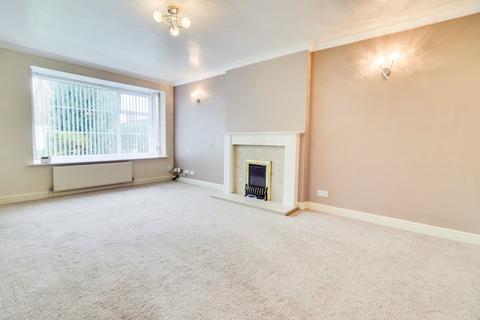 2 bedroom bungalow for sale, Abbeydale Oval, Leeds, West Yorkshire, LS5