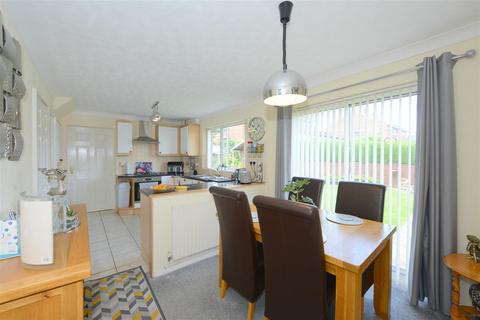 3 bedroom detached house for sale, Ashfields Road, Shrewsbury