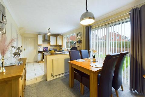 3 bedroom detached house for sale, Ashfields Road, Shrewsbury