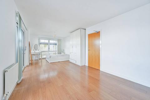 3 bedroom flat for sale, Olympian Way, North Greenwich, London, SE10