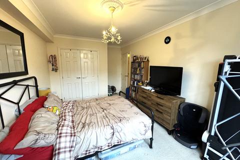 2 bedroom flat for sale, 348 South Coast Road, Telscombe Cliffs BN10