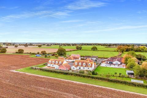 4 bedroom detached house for sale, Gable Farm Close, Great Bentley, Colchester, CO7