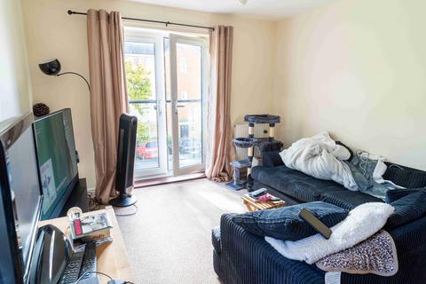 2 bedroom flat for sale, Anson Avenue, Calne SN11