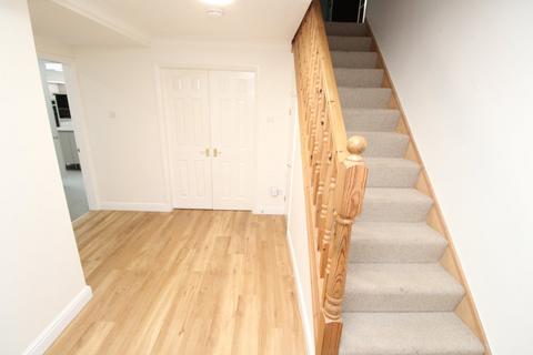 48 Burnham Drive, Whetstone, Leicester, LE8 6HY
