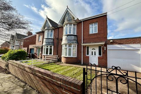 3 bedroom semi-detached house for sale, West Riggs, Bedlington, Northumberland, NE22 5SG