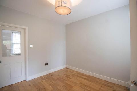 2 bedroom terraced house to rent, Great Eastern StreetCambridge