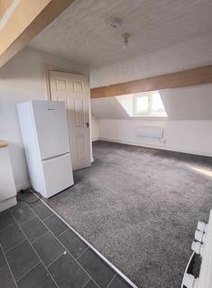 1 bedroom apartment to rent, Mylford House, Cadishead, M44 5XD