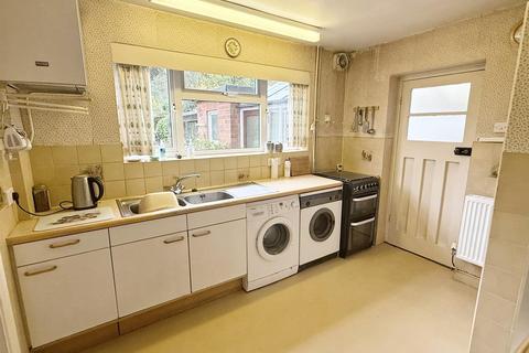 28 Jervis Crescent, Sutton Coldfield, B74 4PW