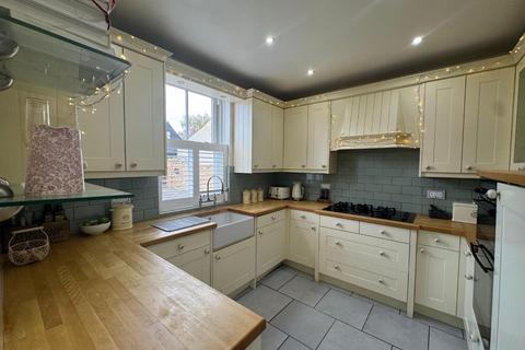 3 bedroom semi-detached house for sale, Bull Street, Potton SG19