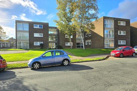 2 bedroom apartment for sale, Abbey Lodge, Landcross Drive, Northampton, NN3 3NJ