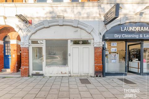 Workshop & retail space to rent, Fortis Green Road, Muswell Hill, N10