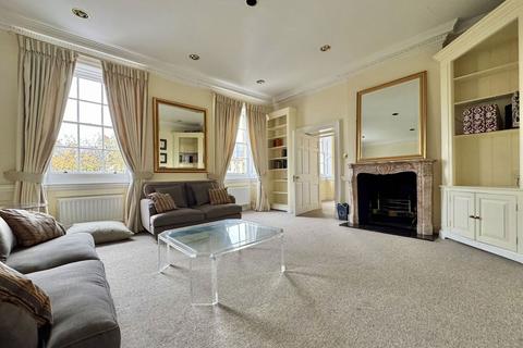 3 bedroom maisonette for sale, Queen Square, Bath