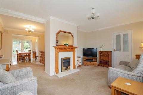 2 bedroom semi-detached bungalow for sale, Morrell Avenue, Horsham